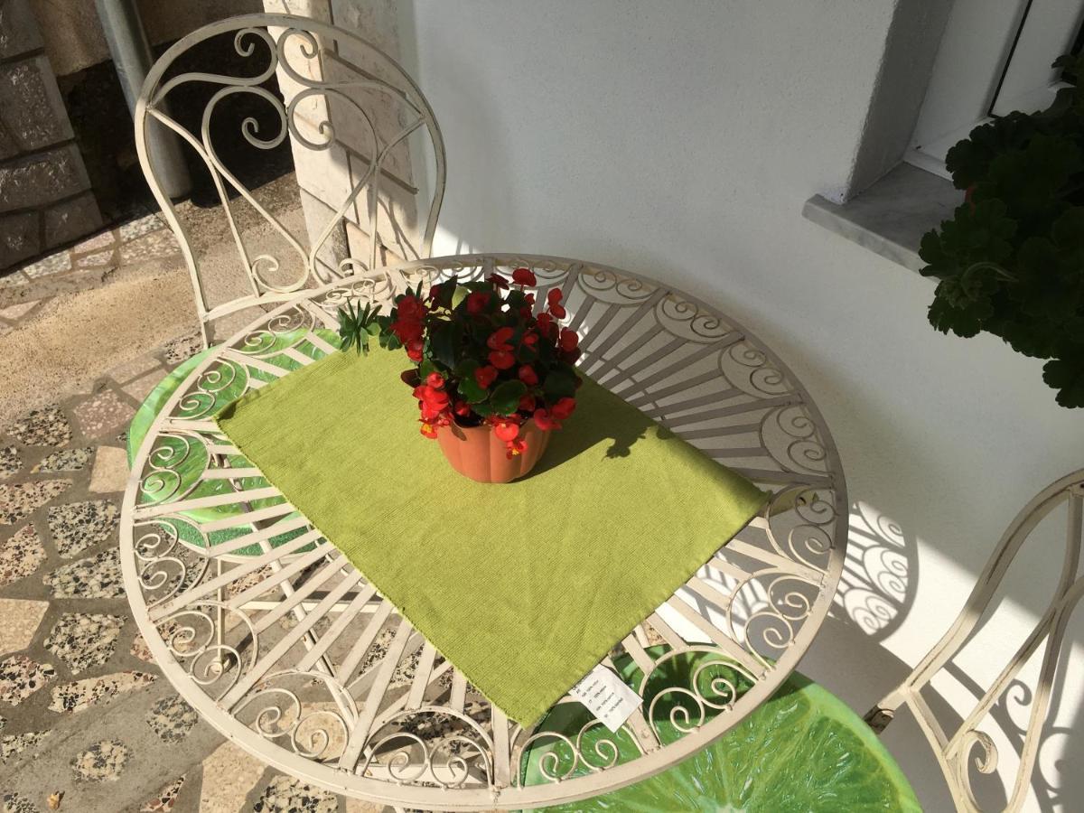 Studio Apartman Jojo Apartment Senj  Luaran gambar